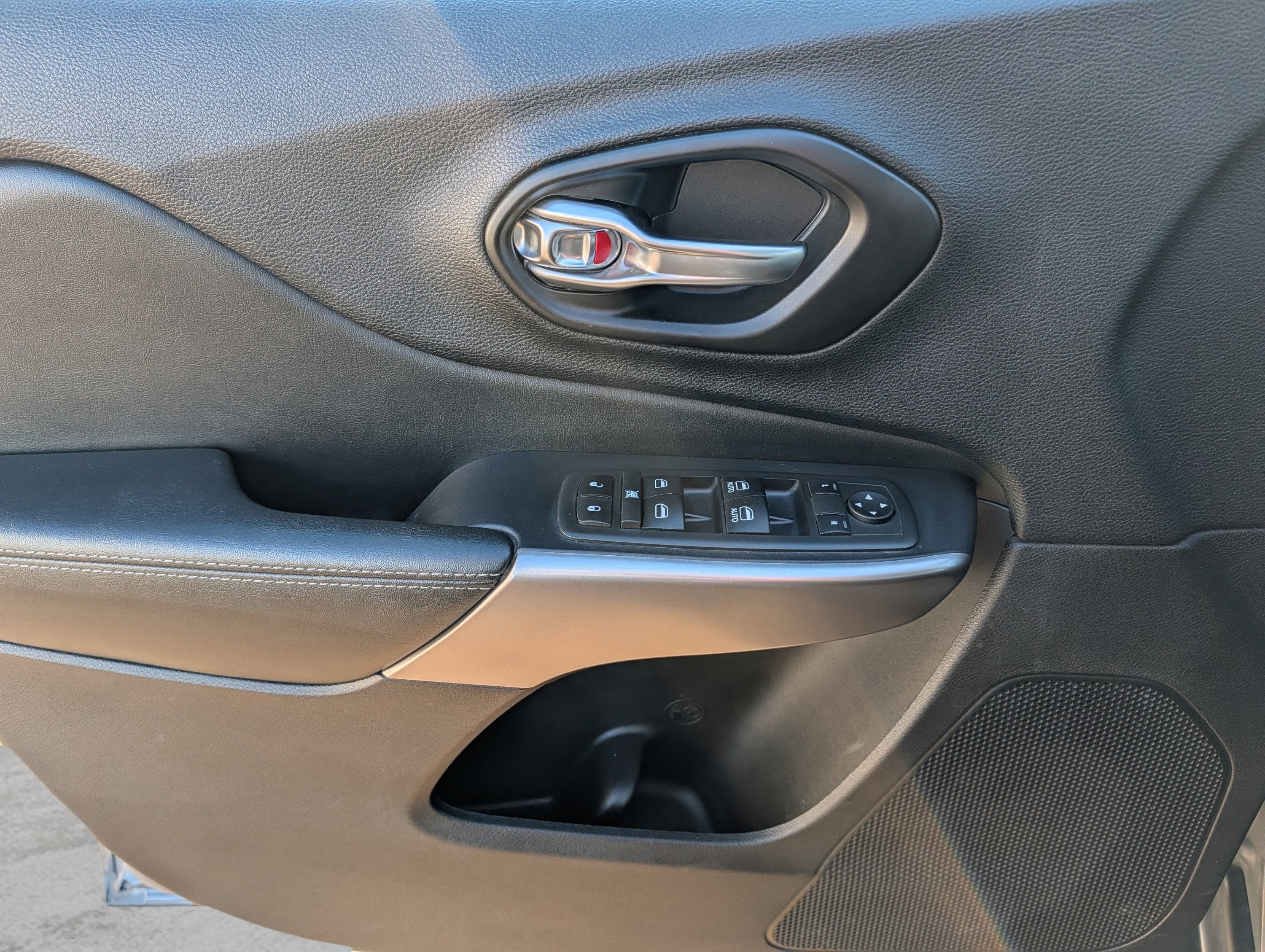 2021 Jeep Cherokee Latitude Lux 4X4