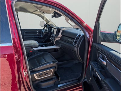 2022 RAM 1500 Laramie Crew Cab 4x4 5'7" Box
