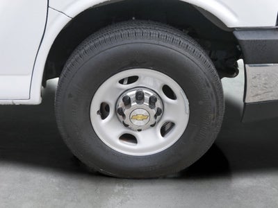 2024 Chevrolet Express Passenger 3500 1LT