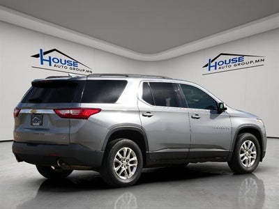 2020 Chevrolet Traverse LT Cloth