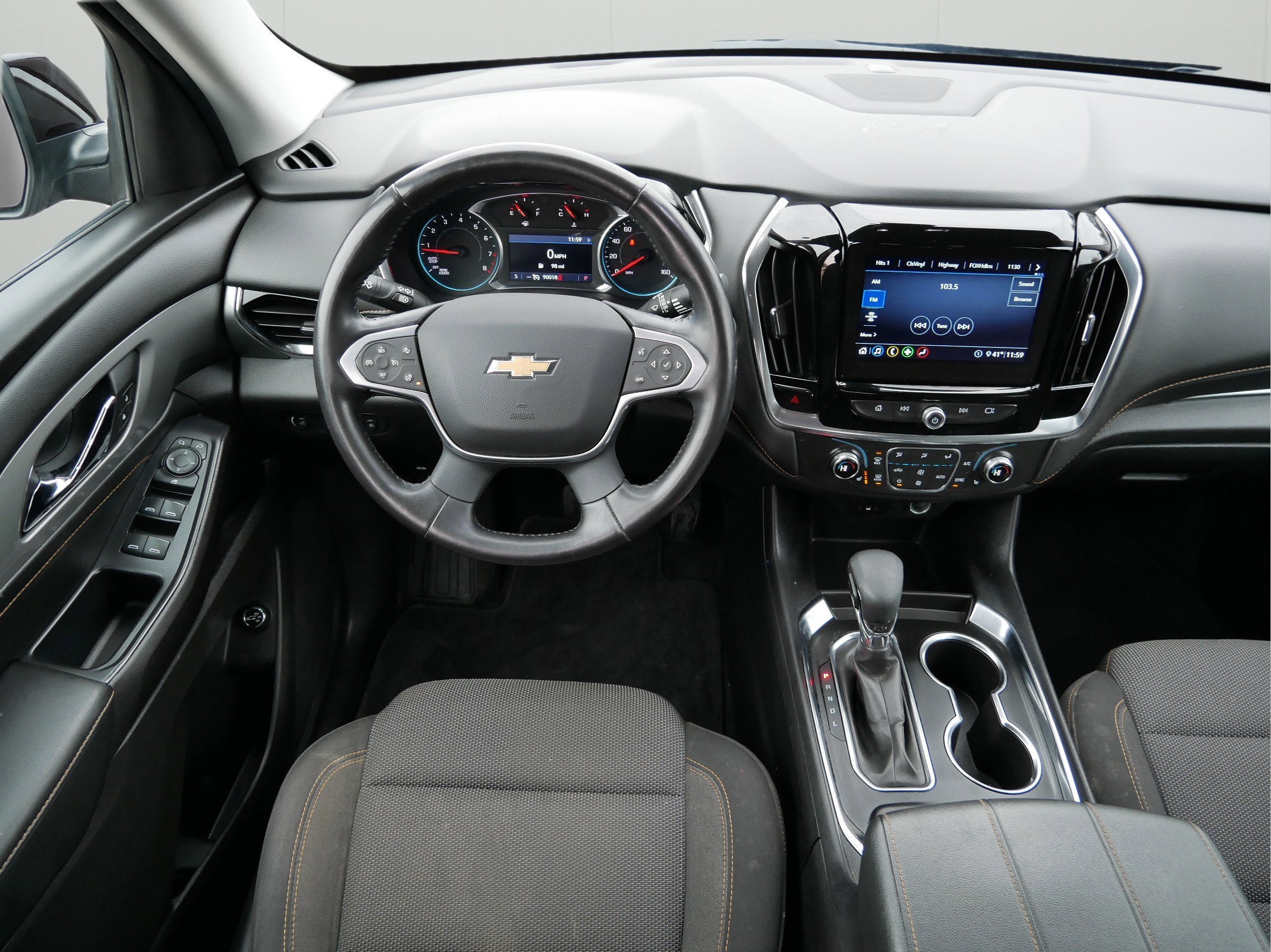 2021 Chevrolet Traverse LT Cloth