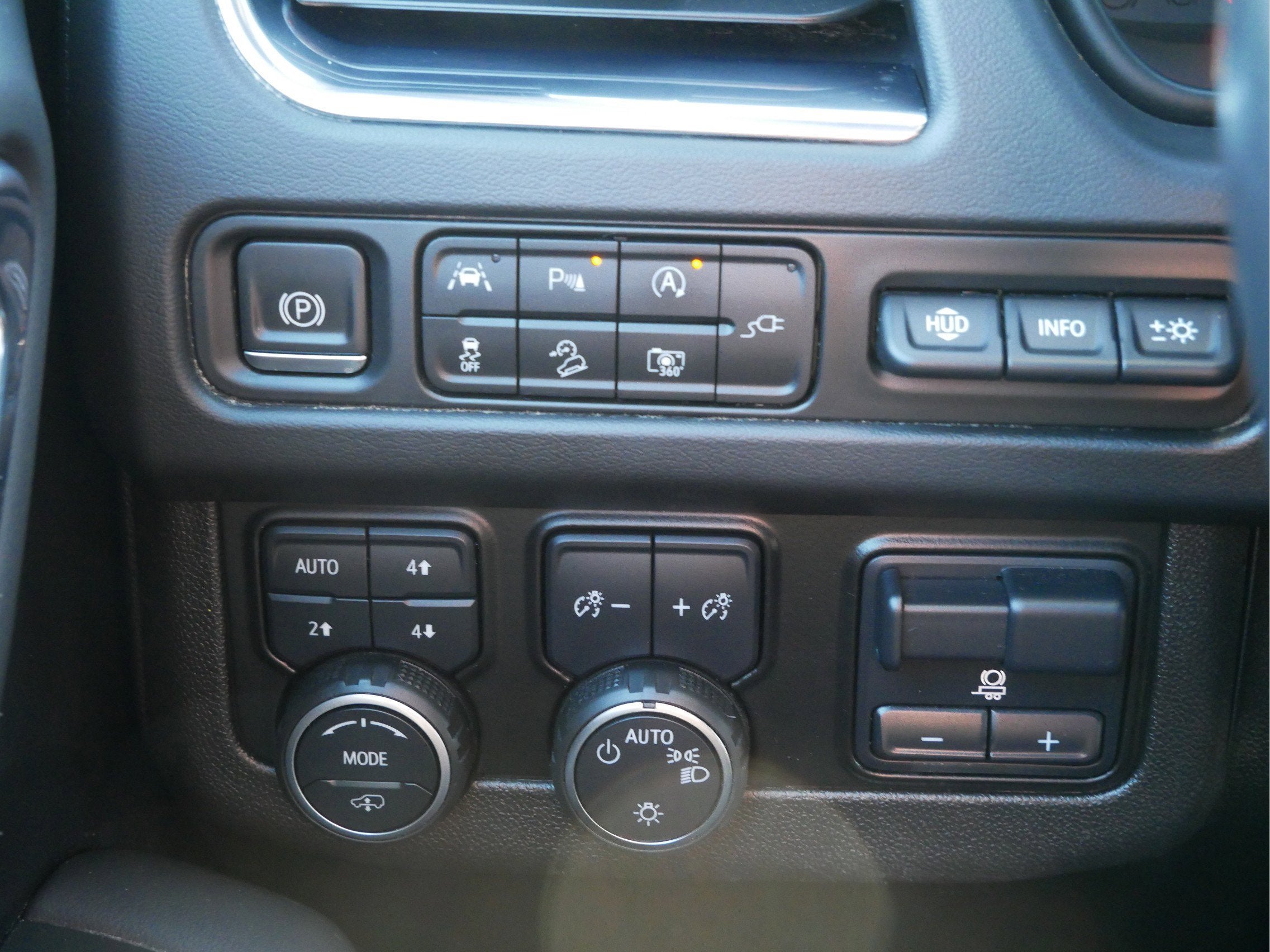 2022 Chevrolet Suburban High Country