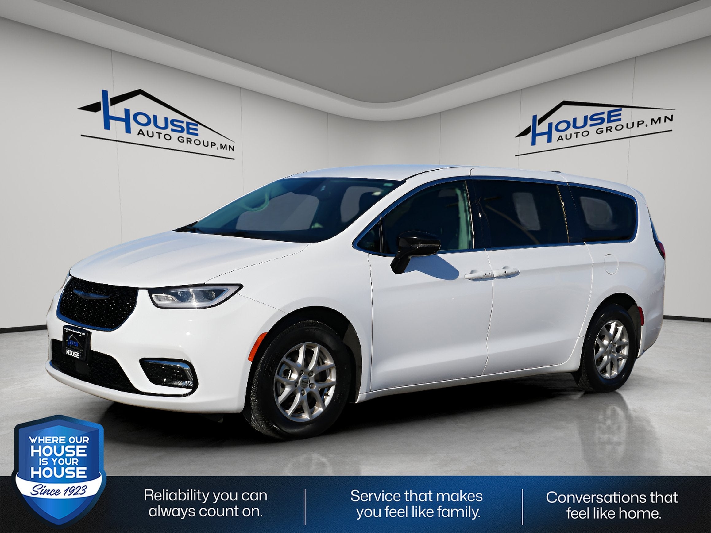 2024 Chrysler Pacifica Touring L