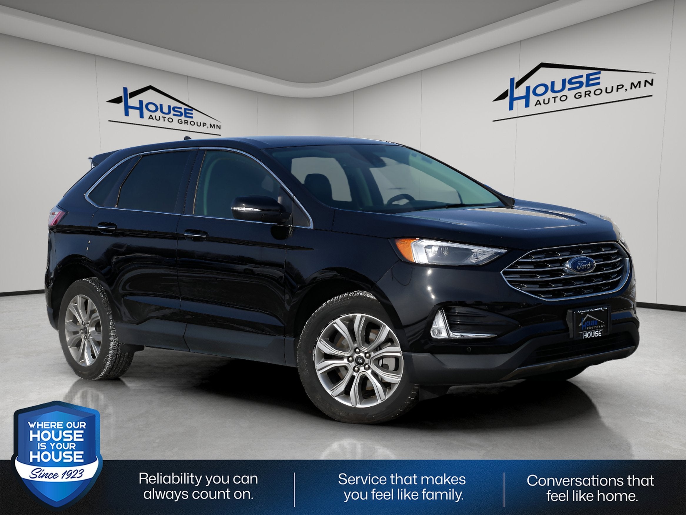 2024 Ford Edge Titanium