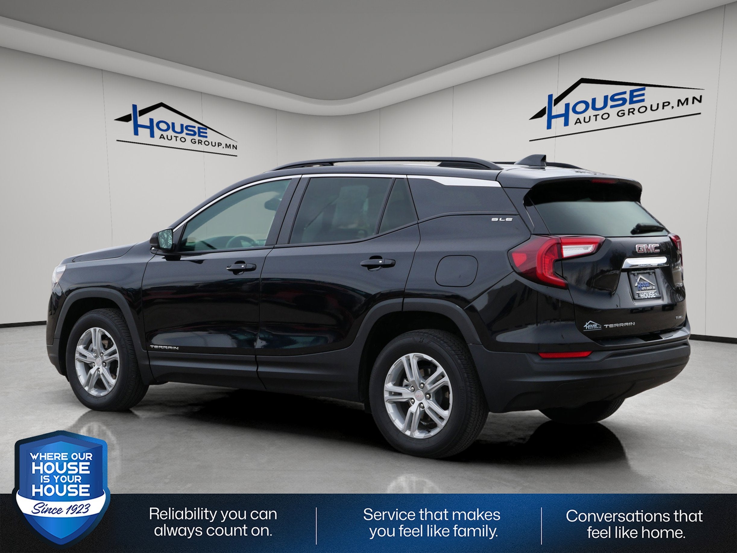 2023 GMC Terrain SLE