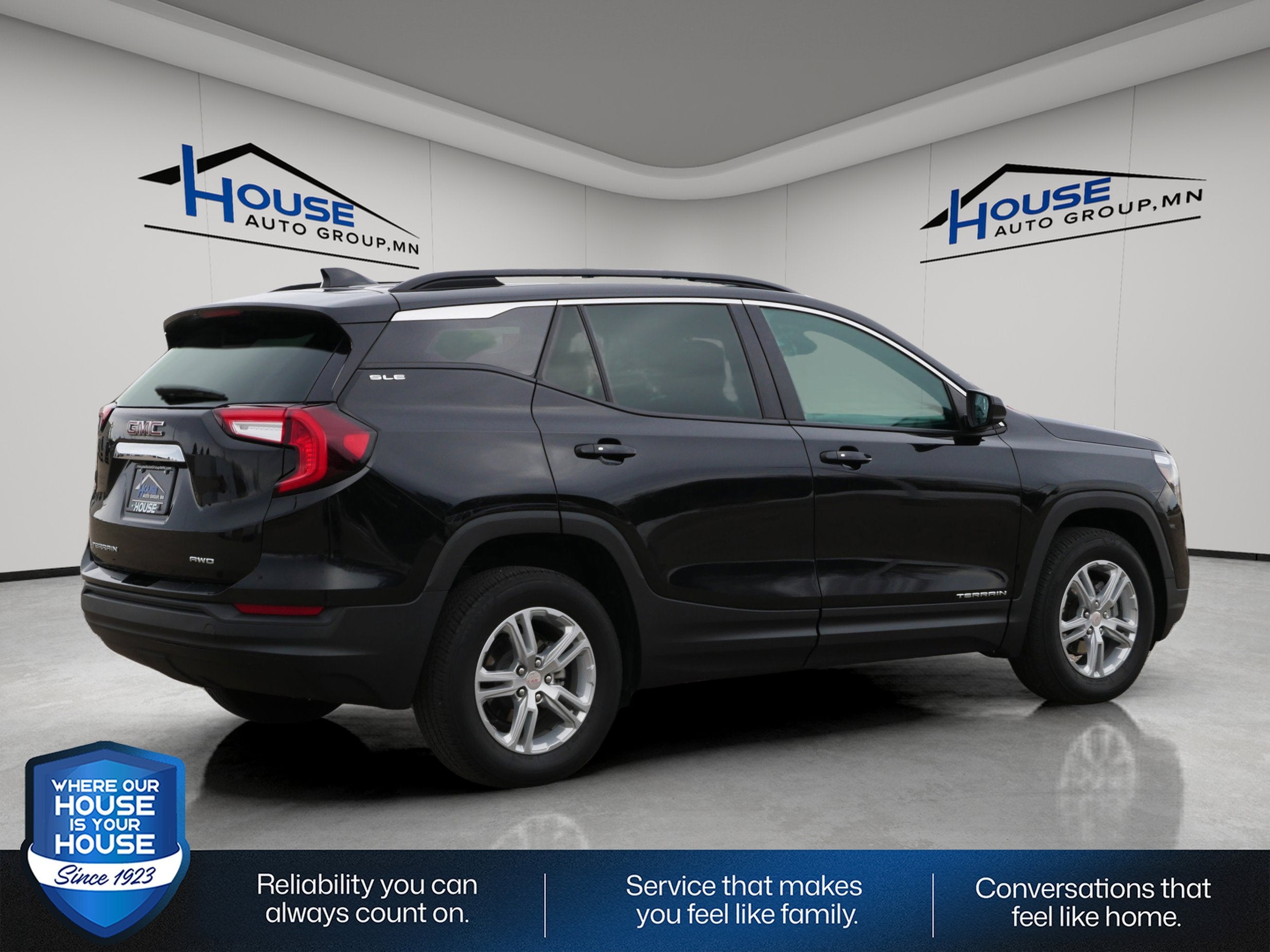 2023 GMC Terrain SLE