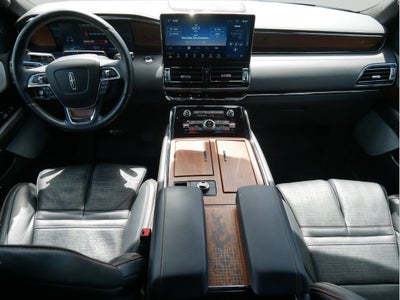 2024 Lincoln Navigator Black Label