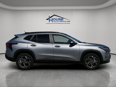 2024 Chevrolet Trax LT