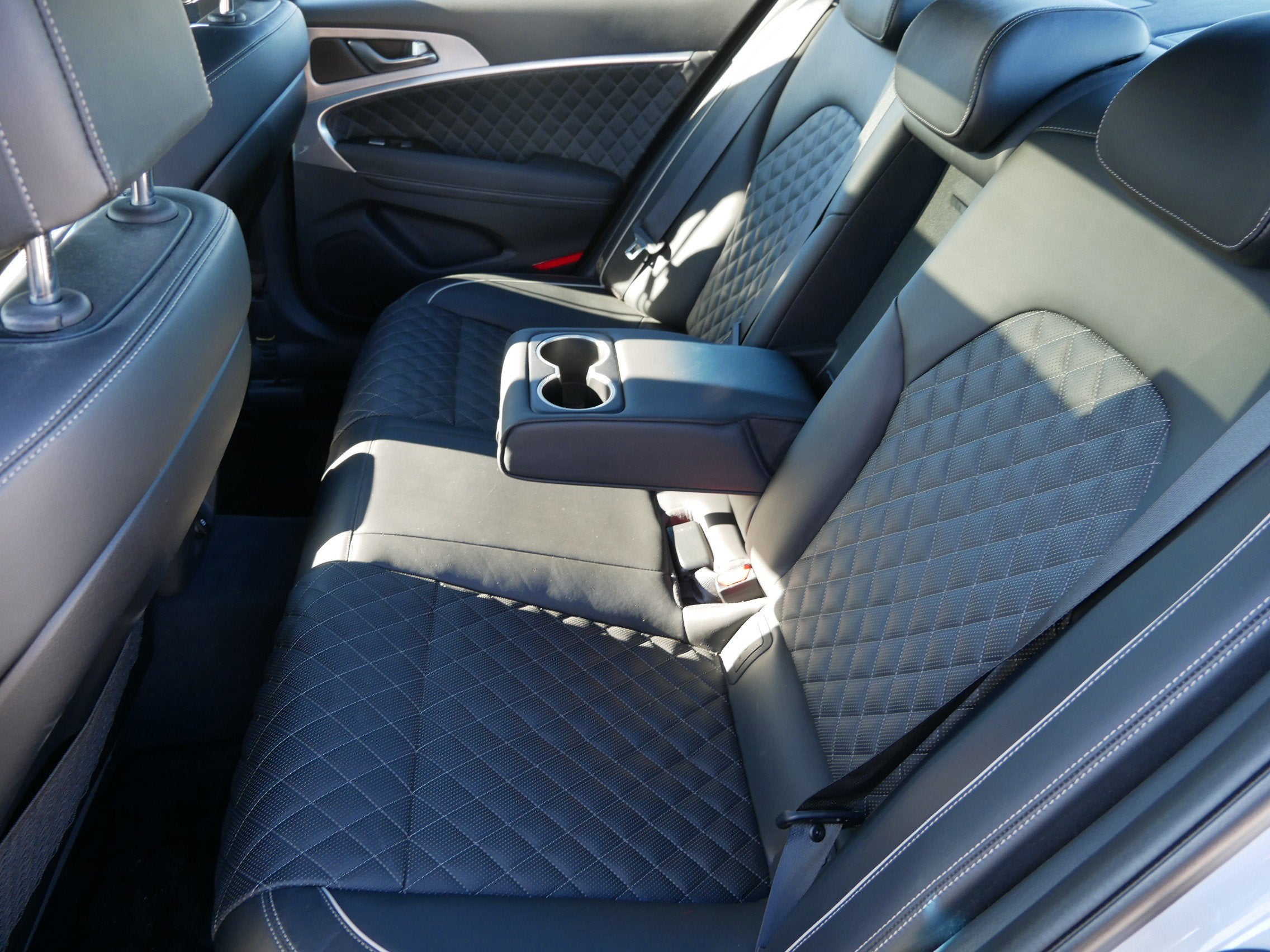 2019 Genesis G70 2.0T Advanced