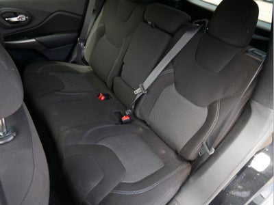 2020 Jeep Cherokee Latitude