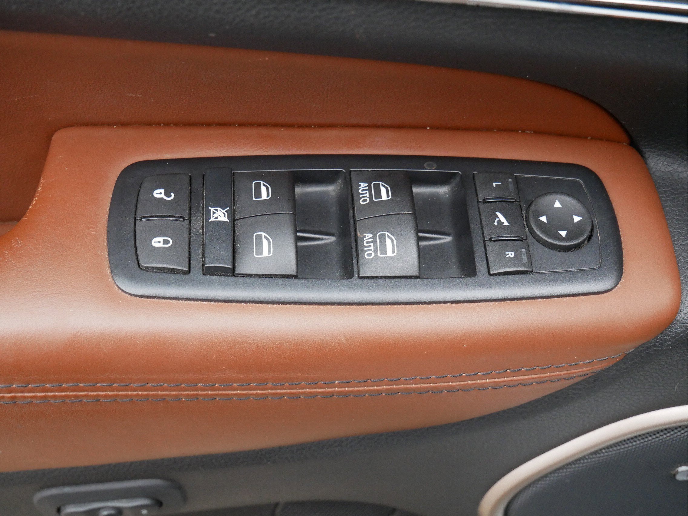 2016 Jeep Grand Cherokee Summit