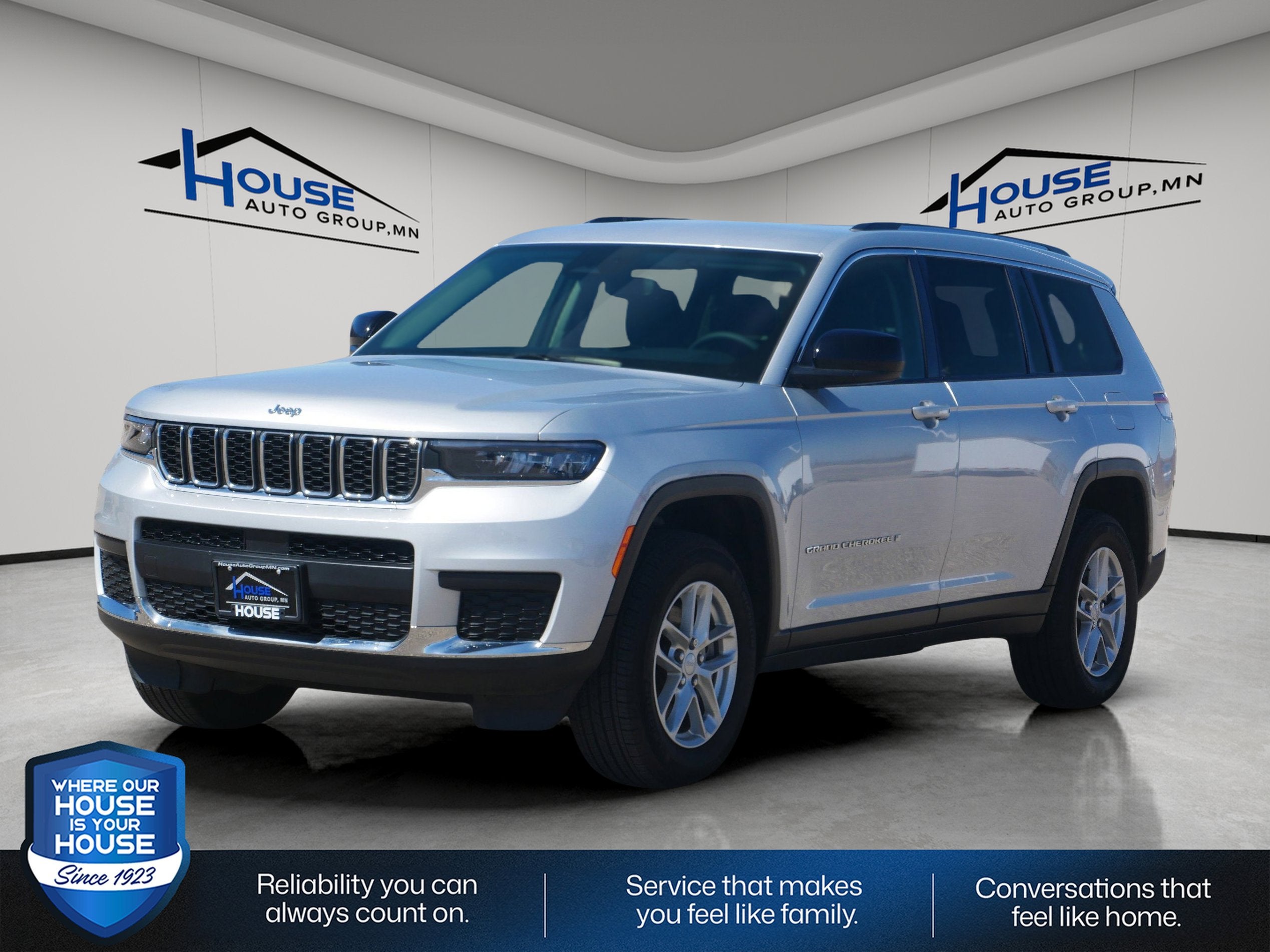 2023 Jeep Grand Cherokee L Laredo