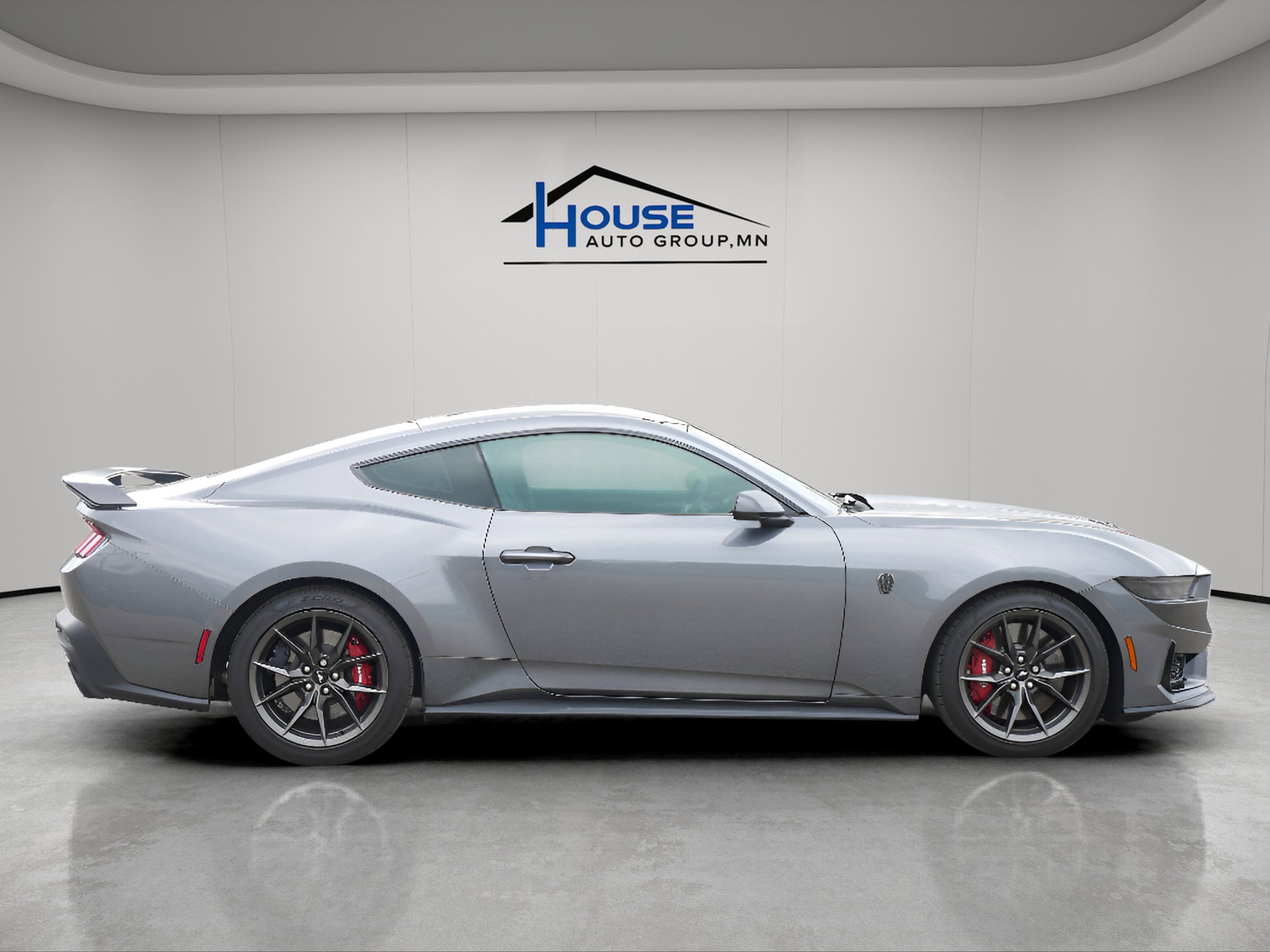 2024 Ford Mustang Dark Horse