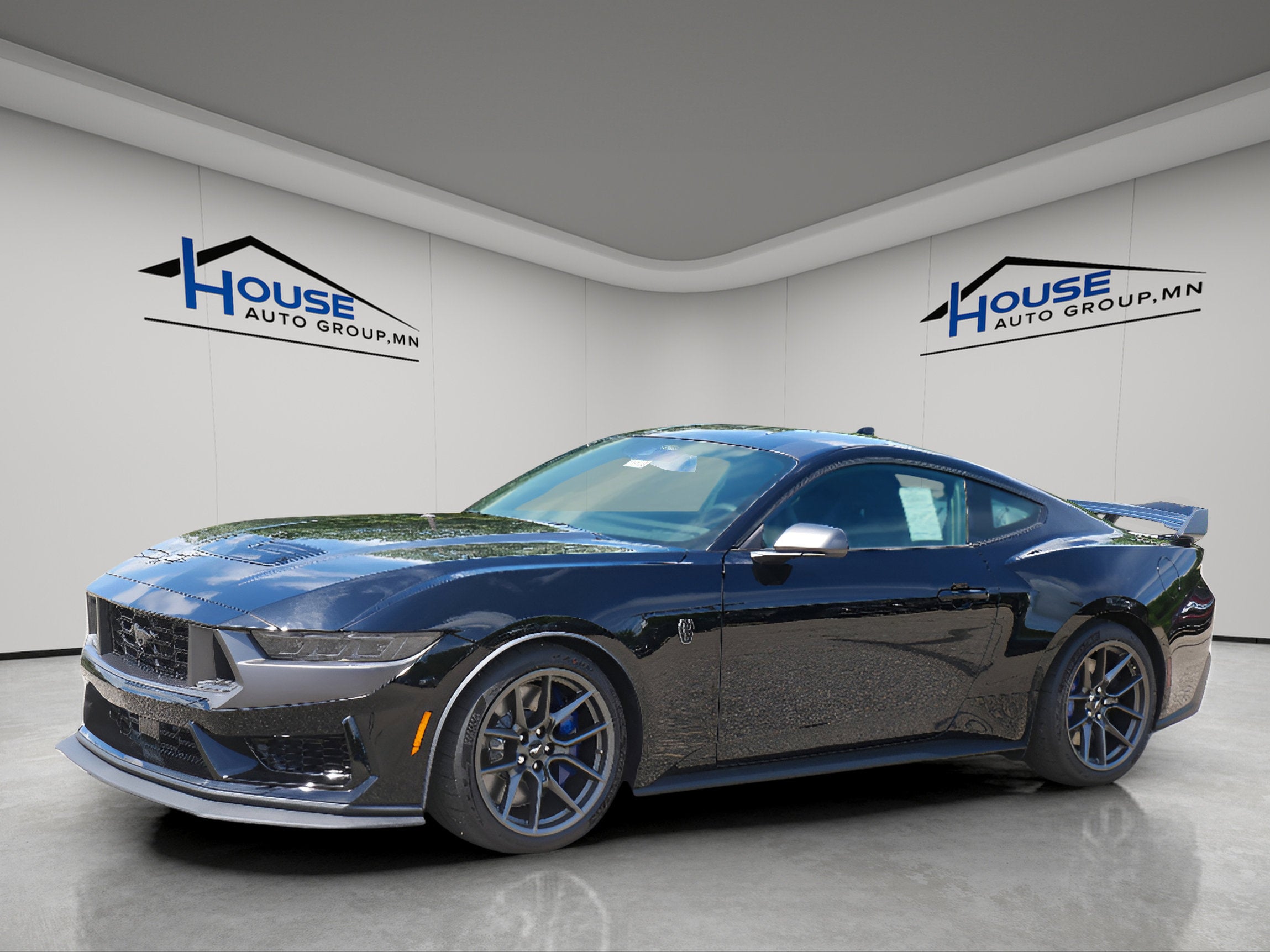 2025 Ford Mustang Dark Horse