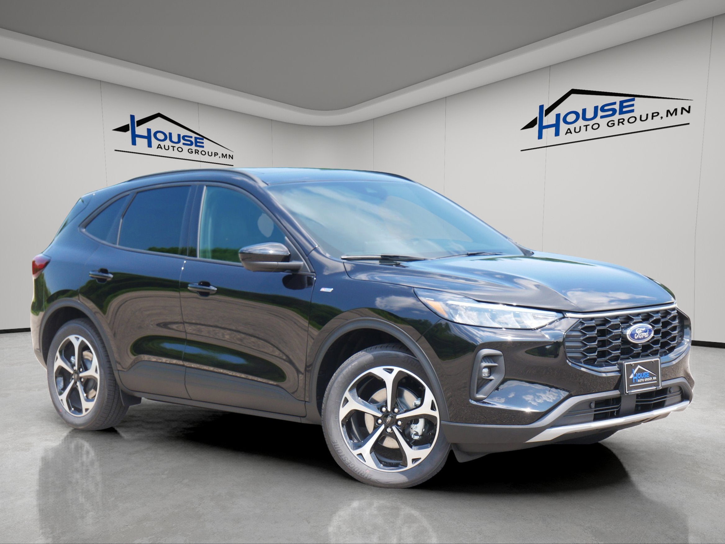 2025 Ford Escape ST-Line Select