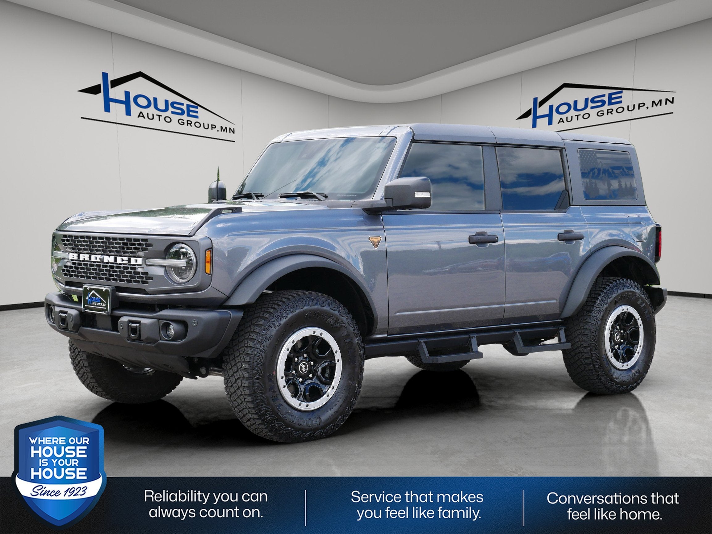 Used 2023 Ford Bronco 4-Door Badlands with VIN 1FMEE5DPXPLB94424 for sale in Red Wing, Minnesota
