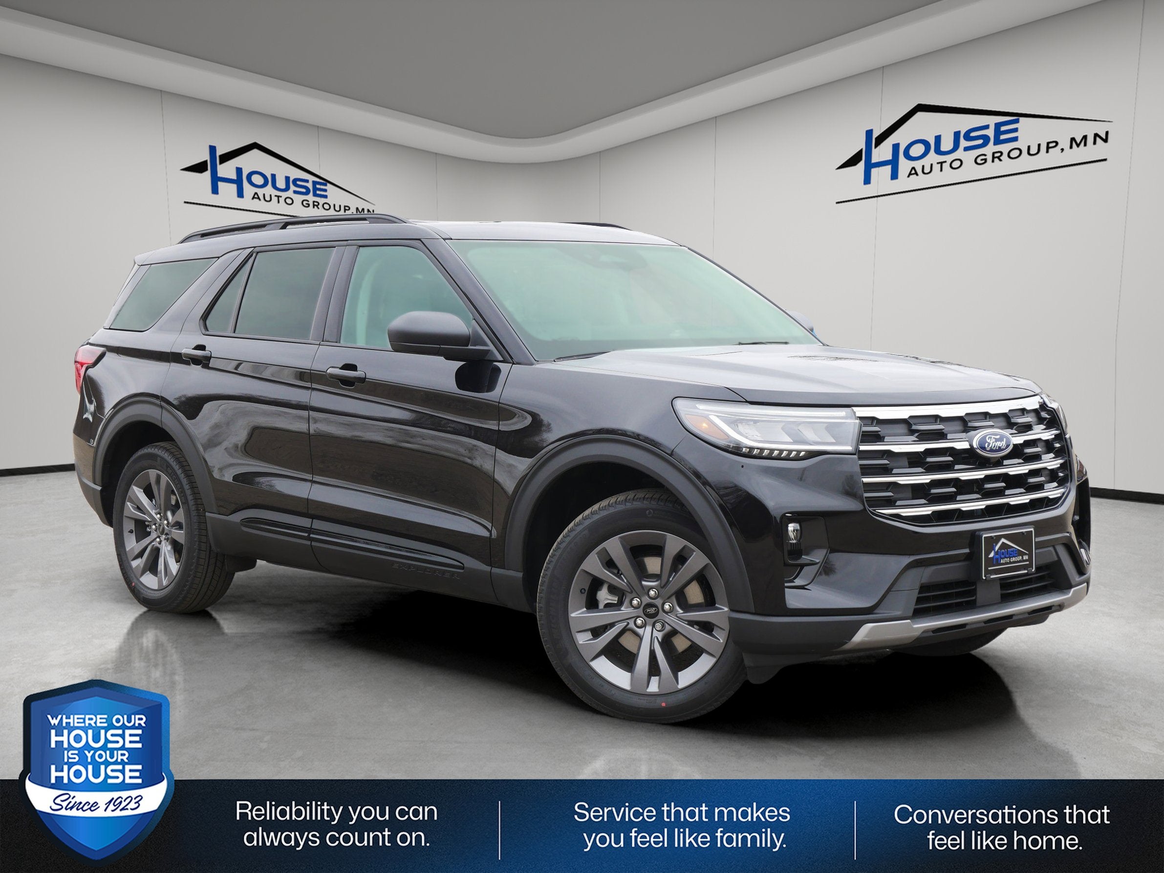 2026 Ford Explorer Active w/200A Pkg