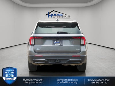 2025 Ford Explorer ST-Line