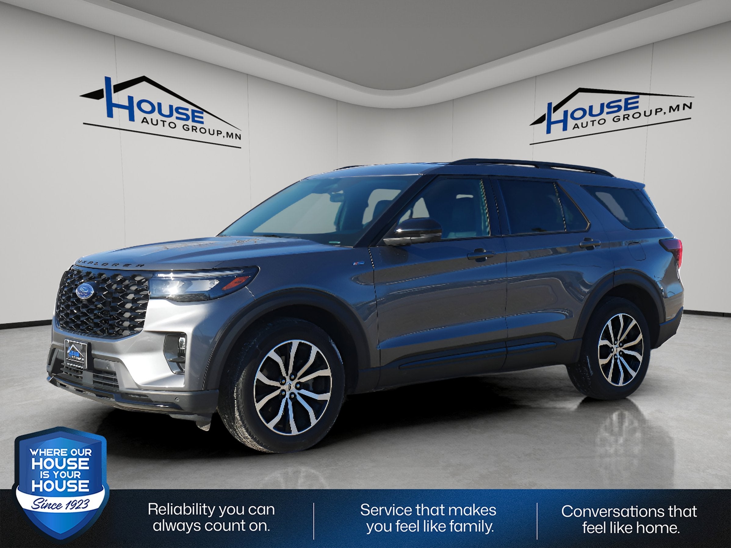 Used 2025 Ford Explorer ST-LINE with VIN 1FMUK8KH7SGB32109 for sale in Red Wing, Minnesota