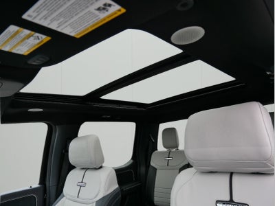 2023 Ford F-150 Lightning Platinum