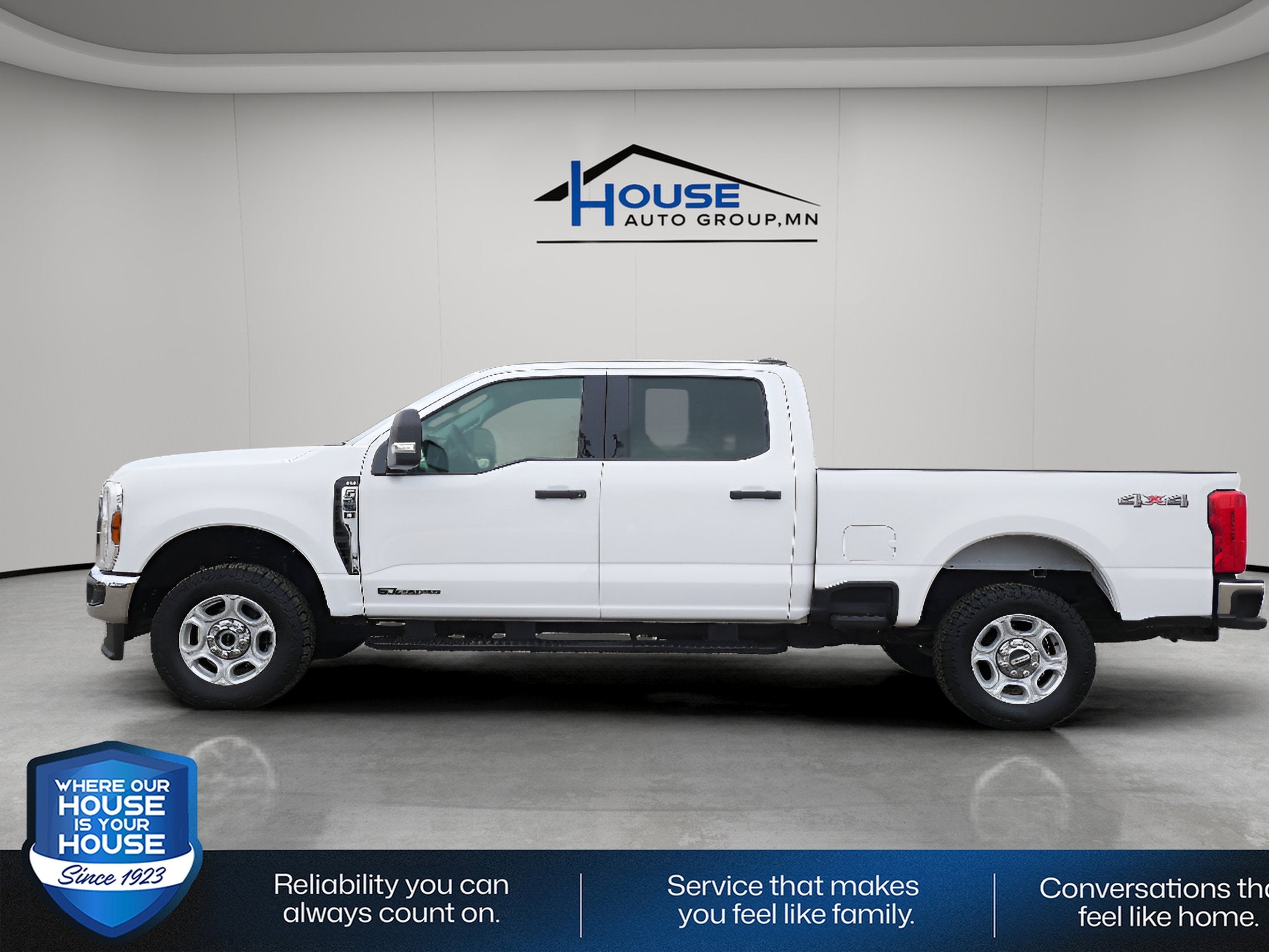 2025 Ford Super Duty F-250 SRW XLT