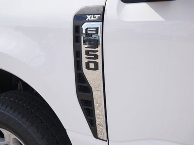 2026 Ford Super Duty F-350 SRW XL