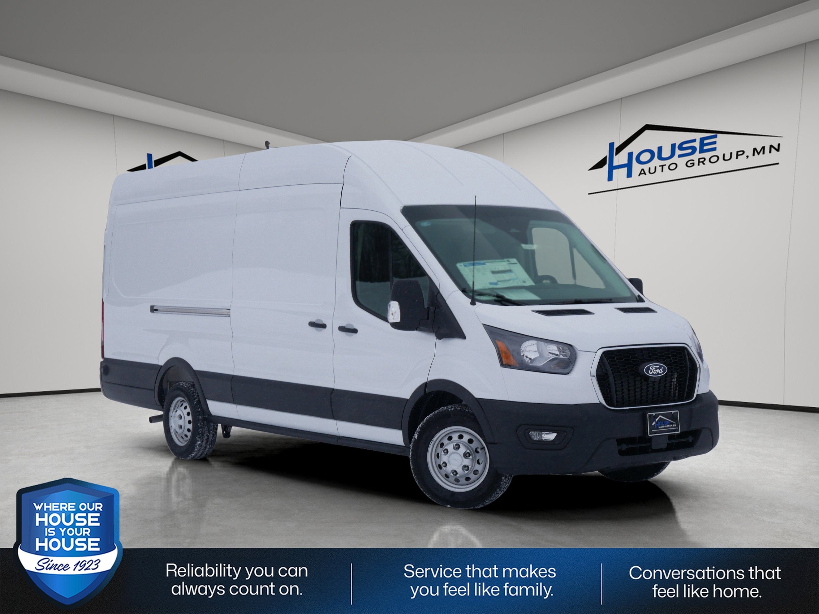 2026 Ford Transit Cargo Van Base