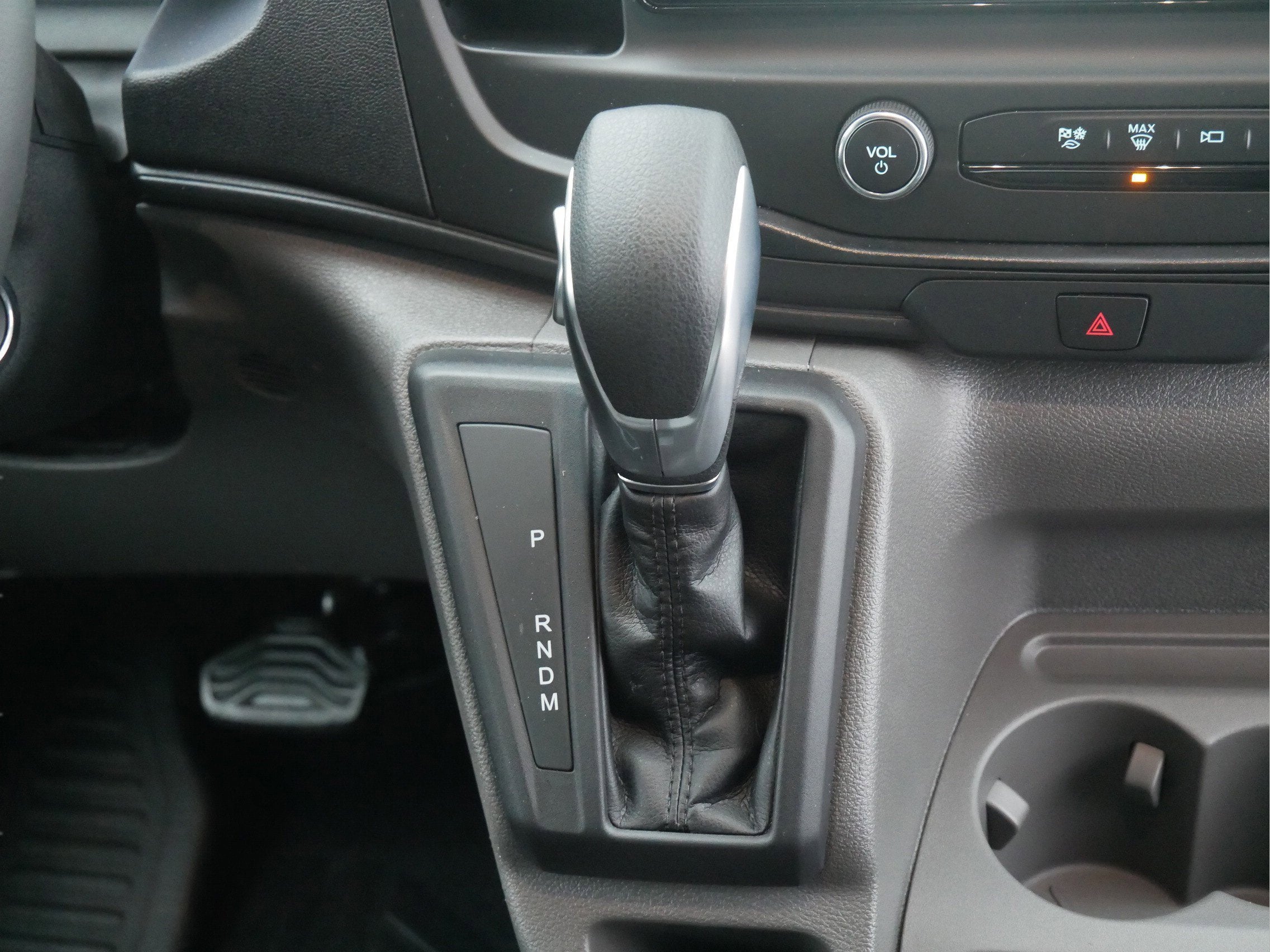 2026 Ford Transit Cargo Van Base