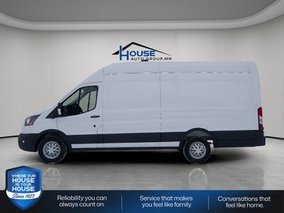 2026 Ford Transit Cargo Van Base