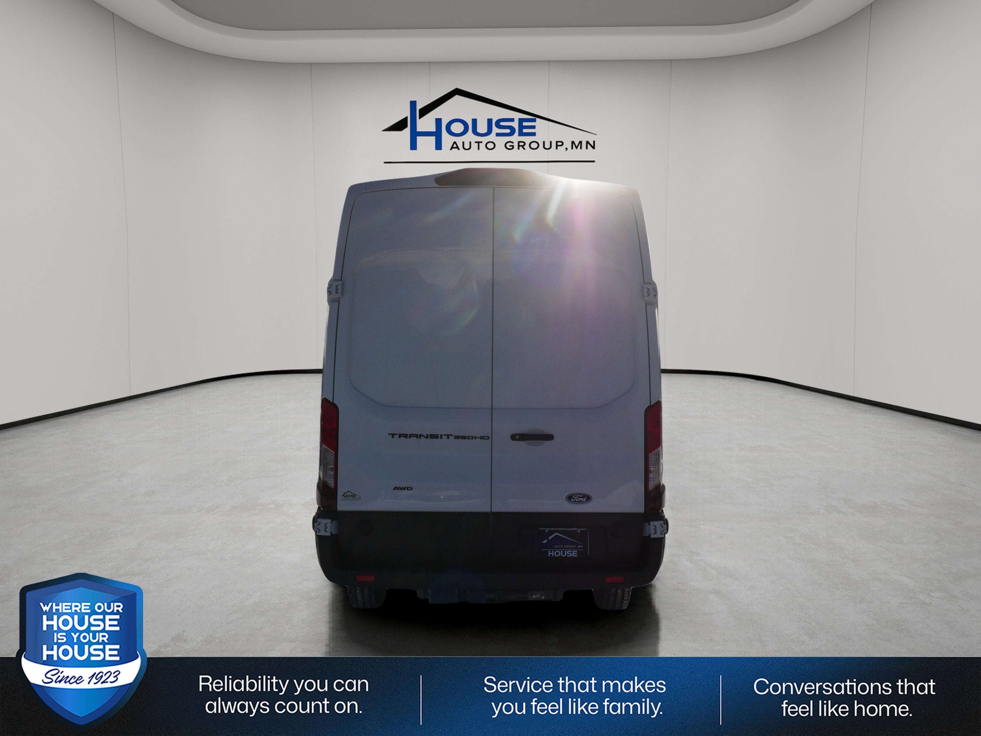 2026 Ford Transit Cargo Van Base