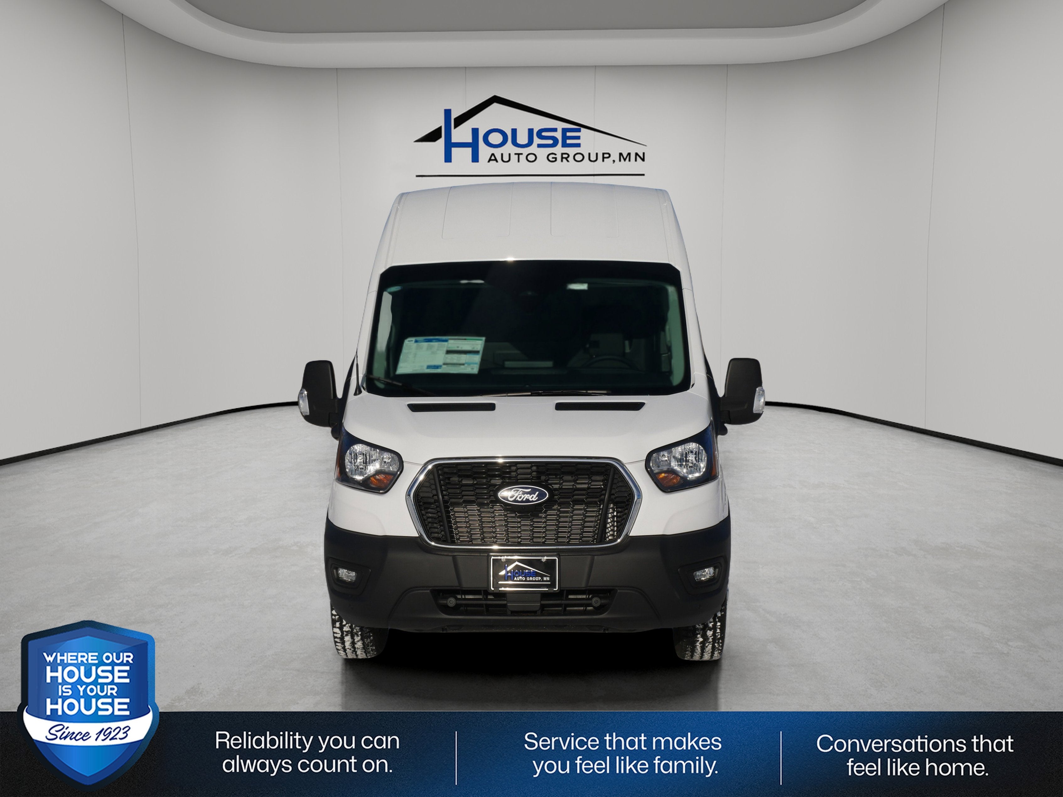 2026 Ford Transit Cargo Van Base