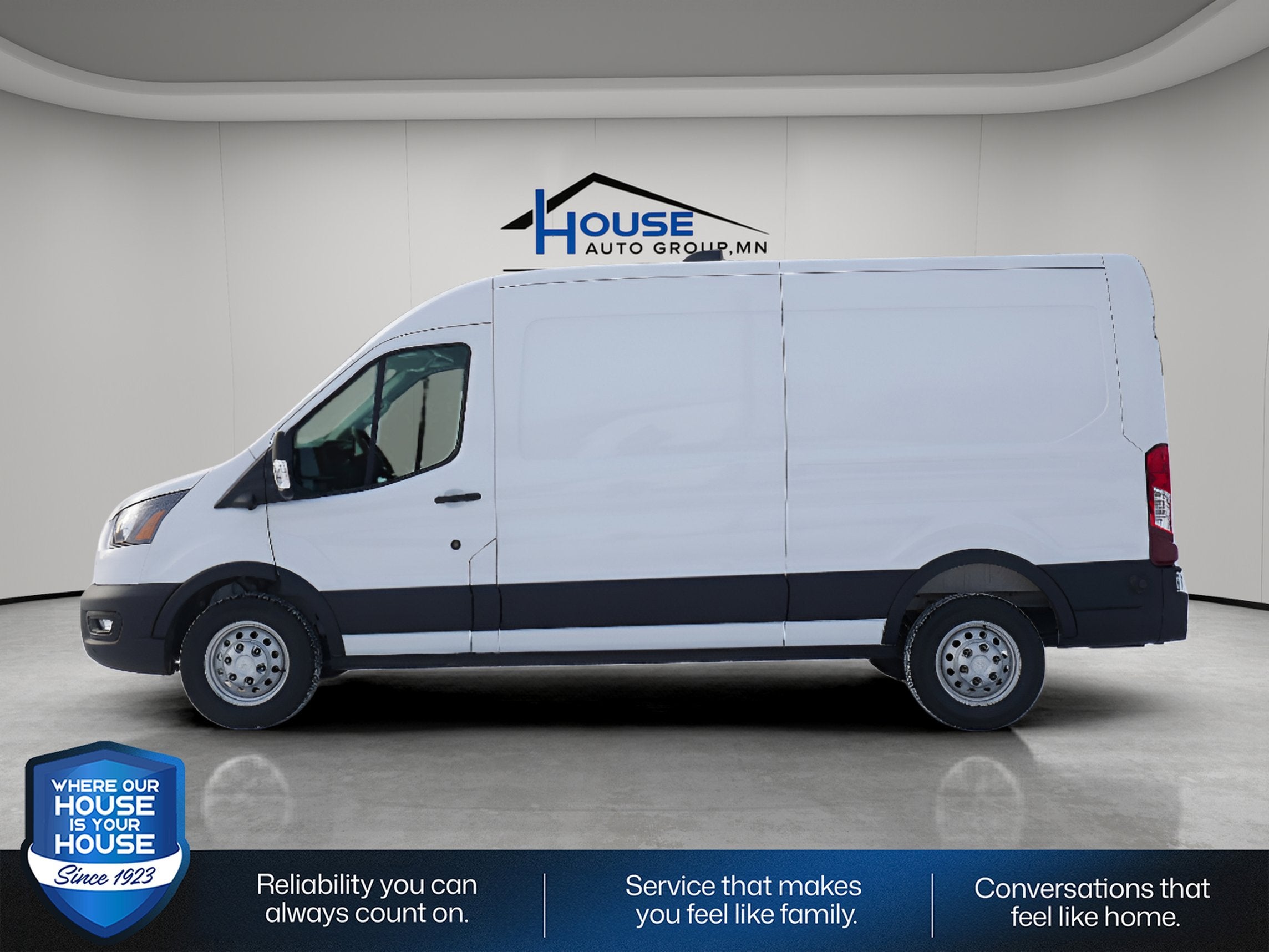 2026 Ford Transit Cargo Van Base