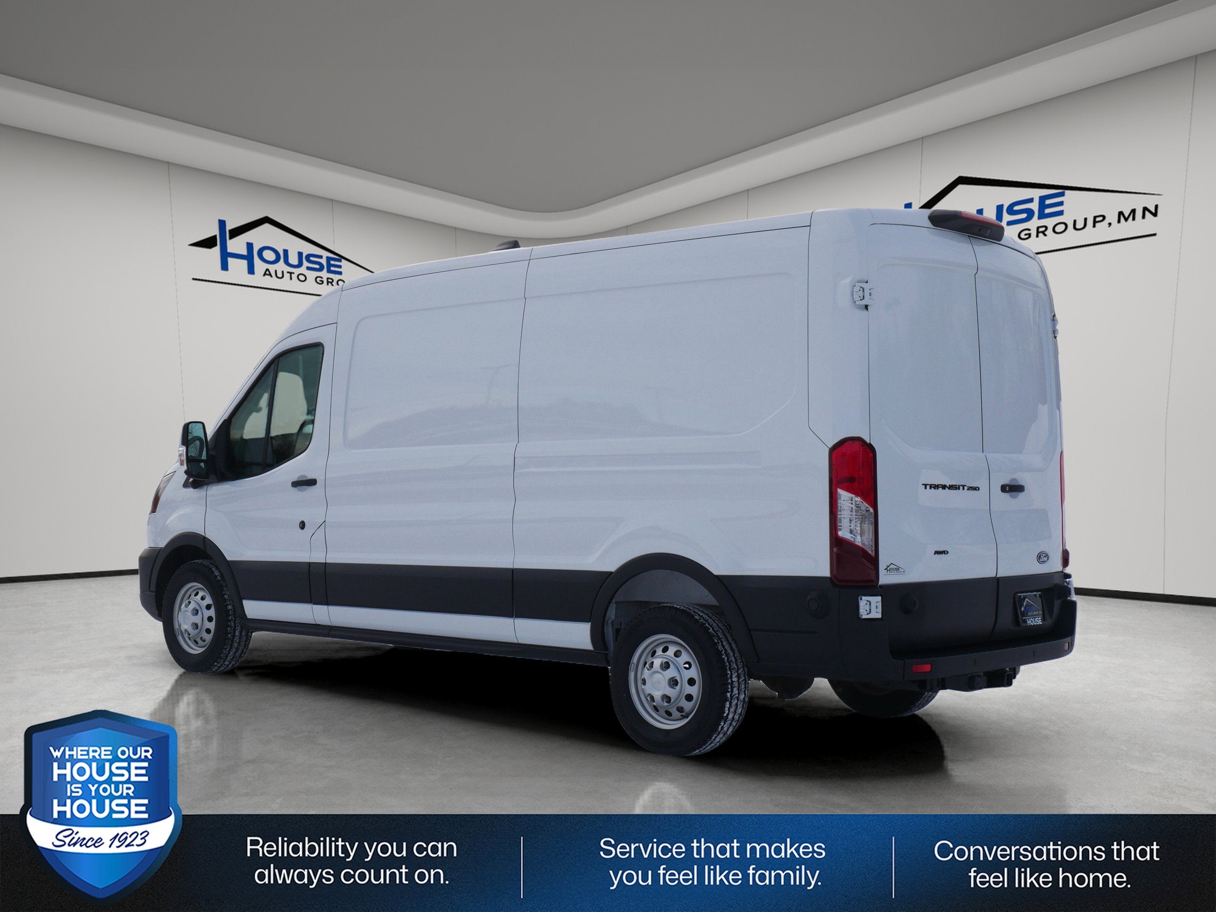2026 Ford Transit Cargo Van Base