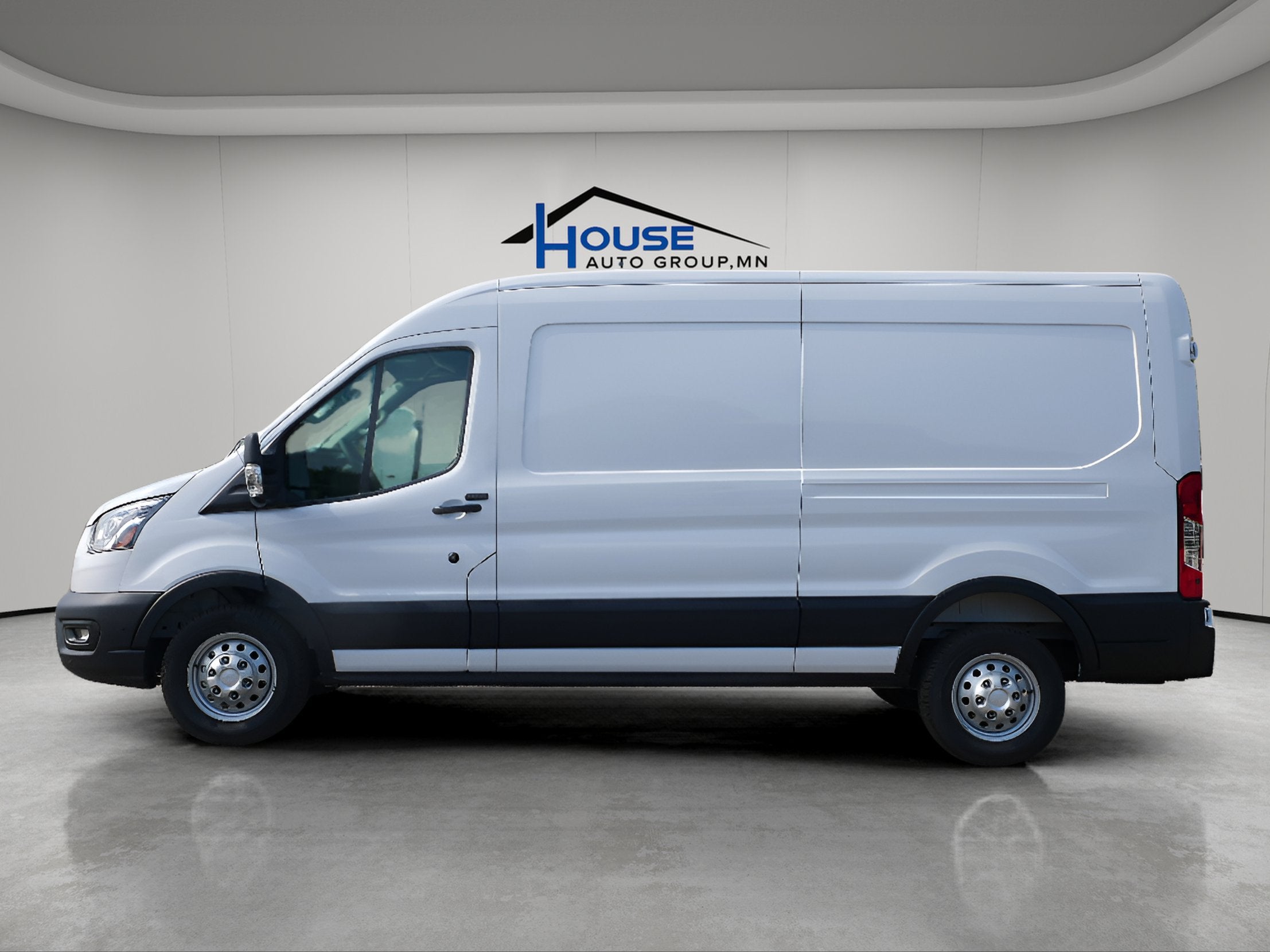 2025 Ford Transit Cargo Van Base