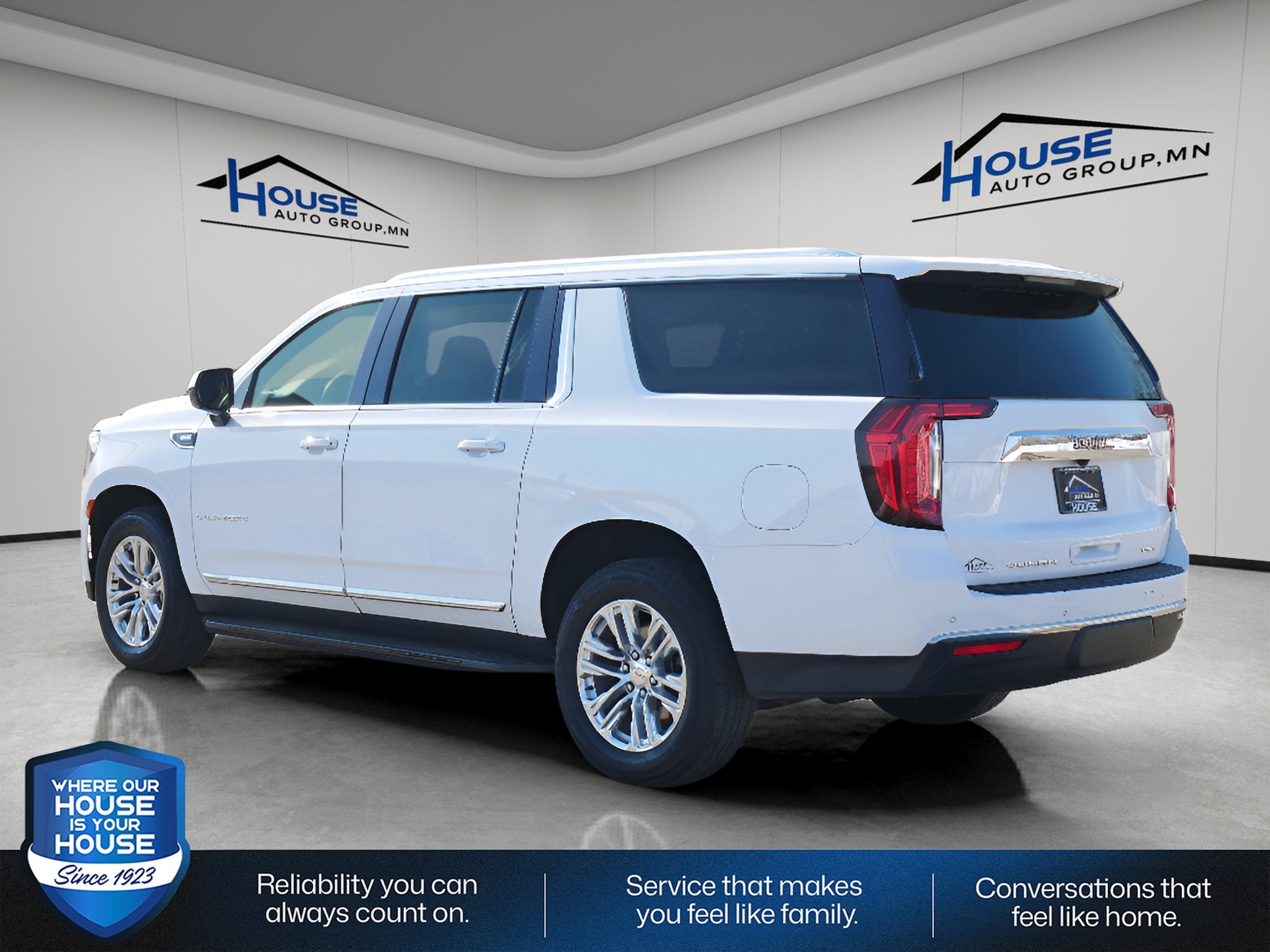 2023 GMC Yukon XL SLT