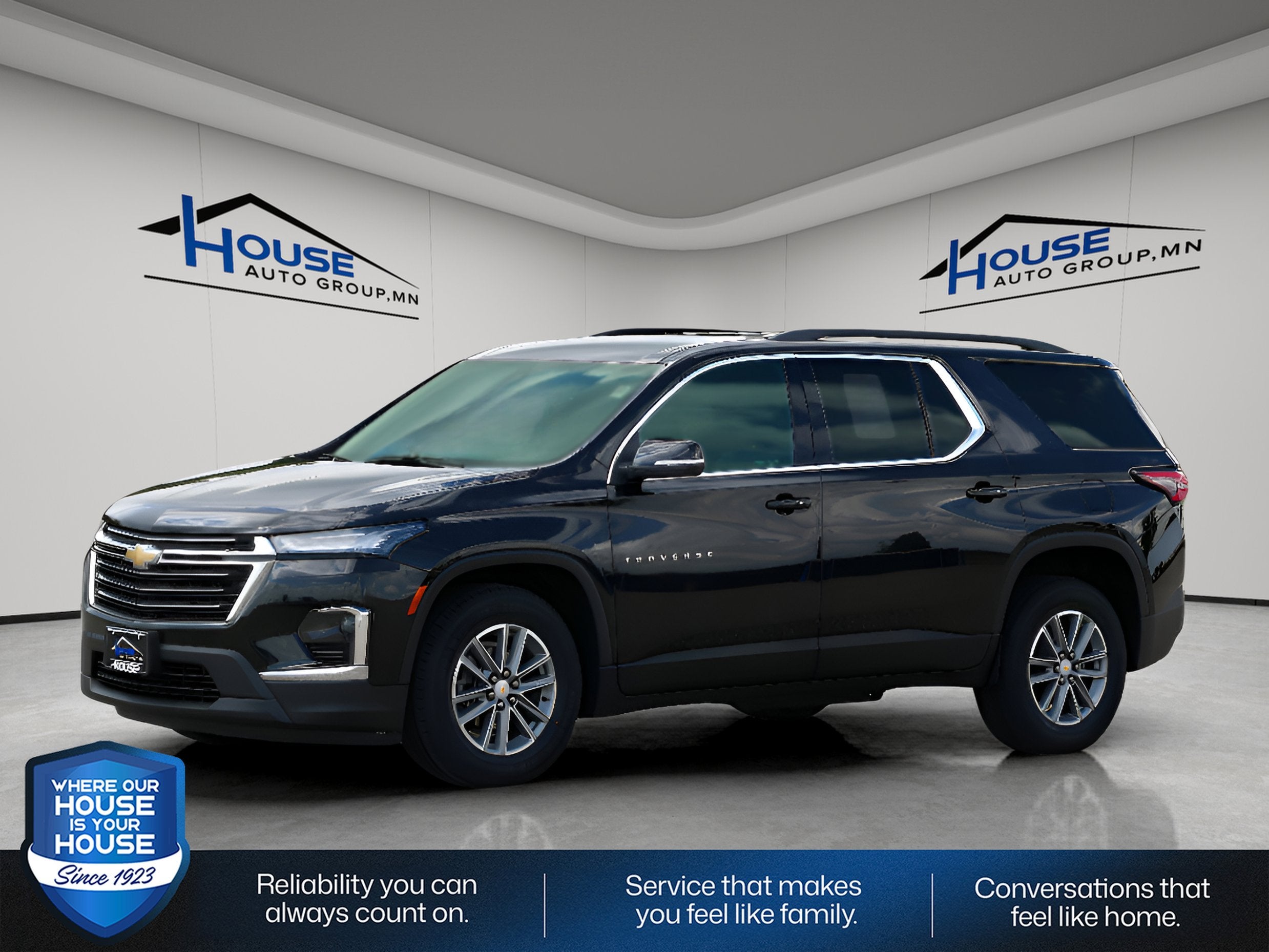 Used 2023 Chevrolet Traverse 1LT with VIN 1GNEVGKW2PJ101778 for sale in Red Wing, Minnesota