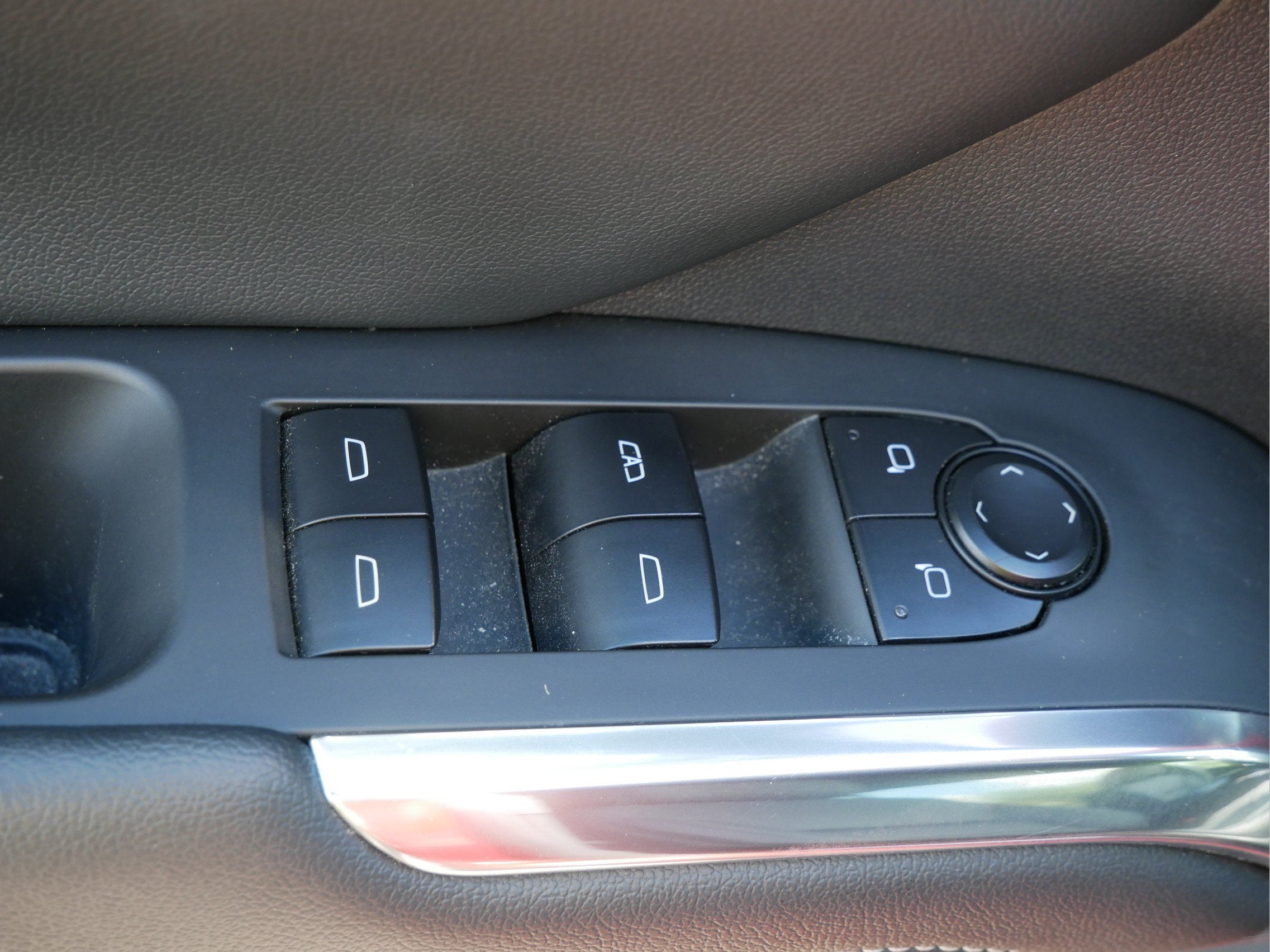 2025 Chevrolet Traverse AWD LT