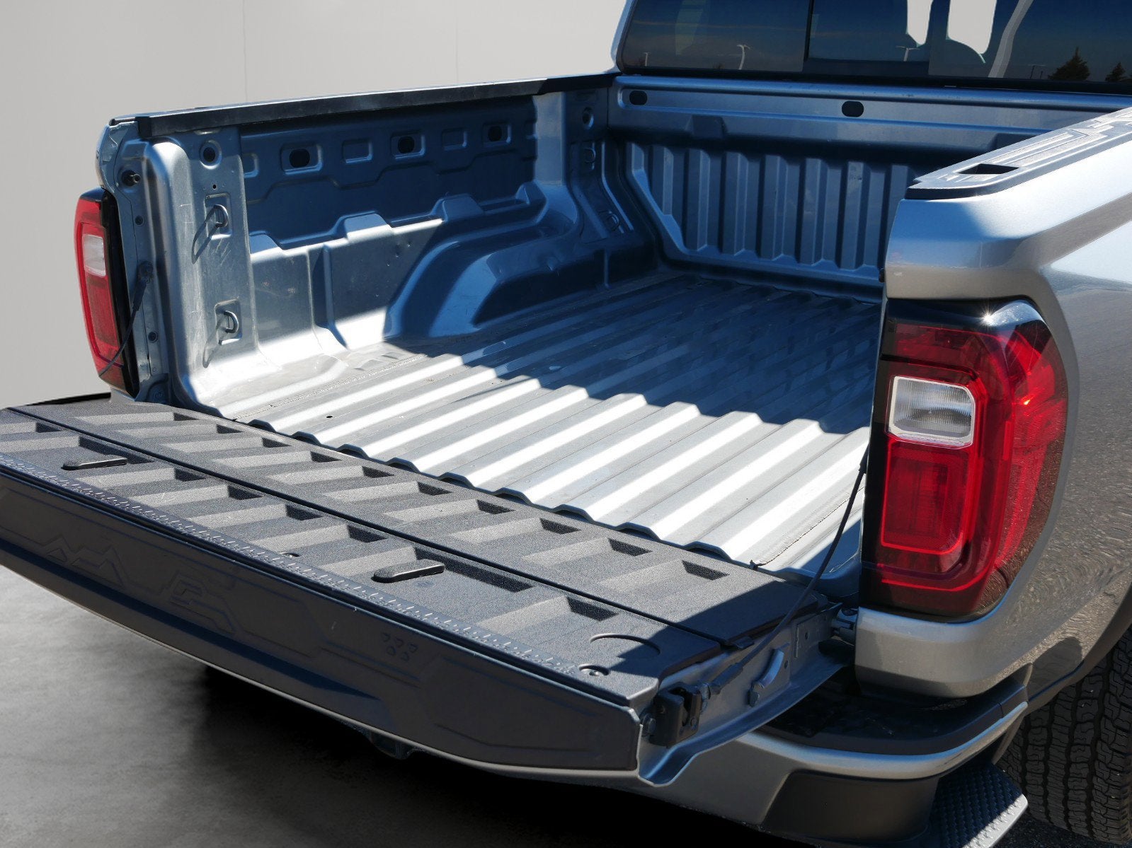 2023 GMC Canyon 4WD AT4