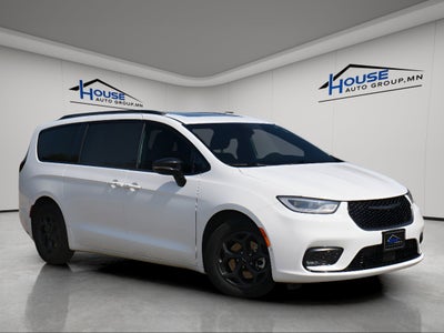 2023 Chrysler Pacifica Hybrid Limited