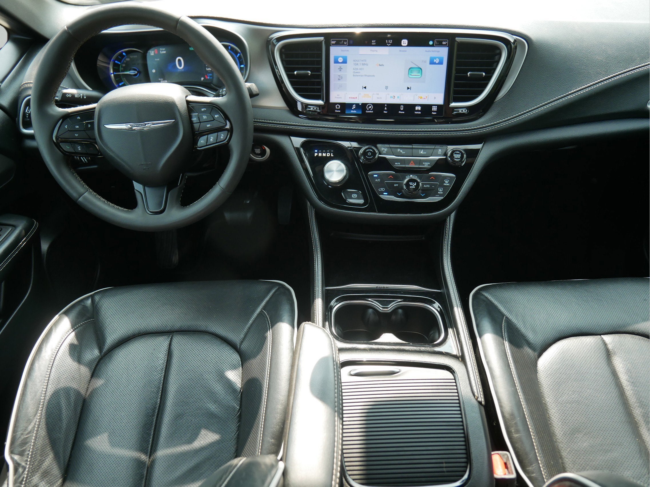 2023 Chrysler Pacifica Hybrid Limited