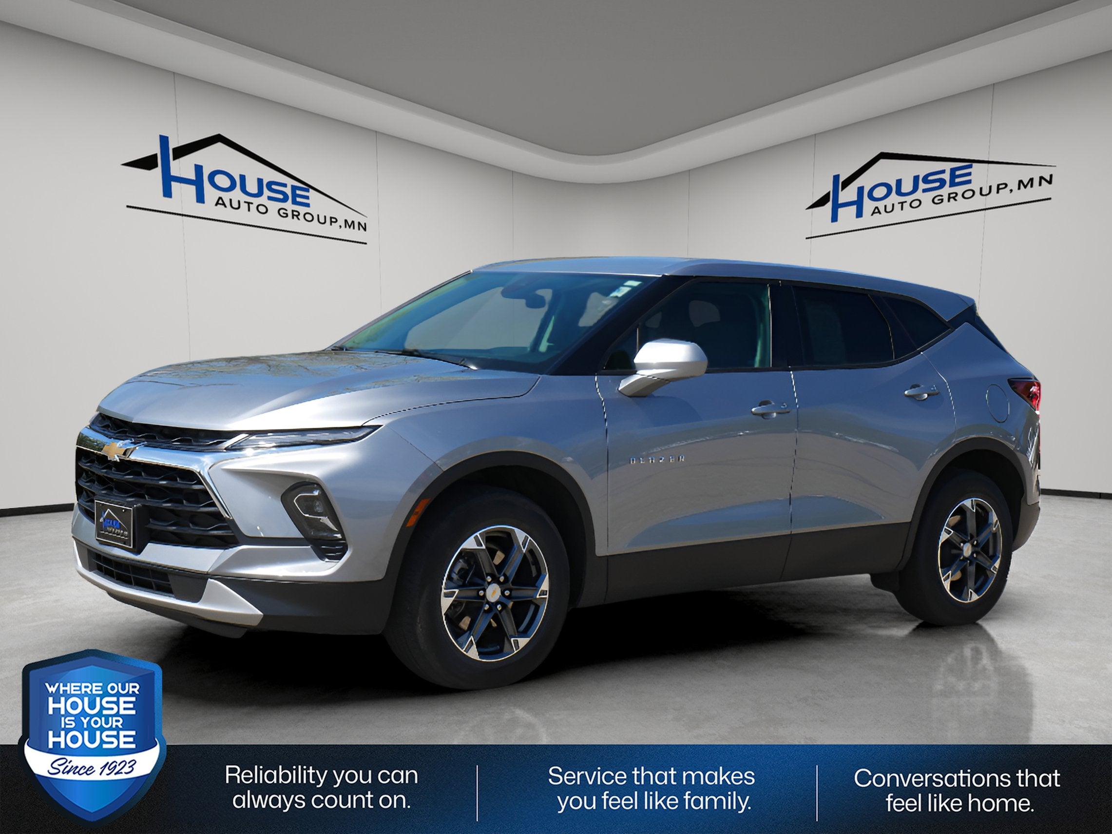 Used 2025 Chevrolet Blazer 2LT with VIN 3GNKBHR41SS149107 for sale in Red Wing, Minnesota
