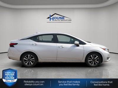 2023 Nissan Versa SV