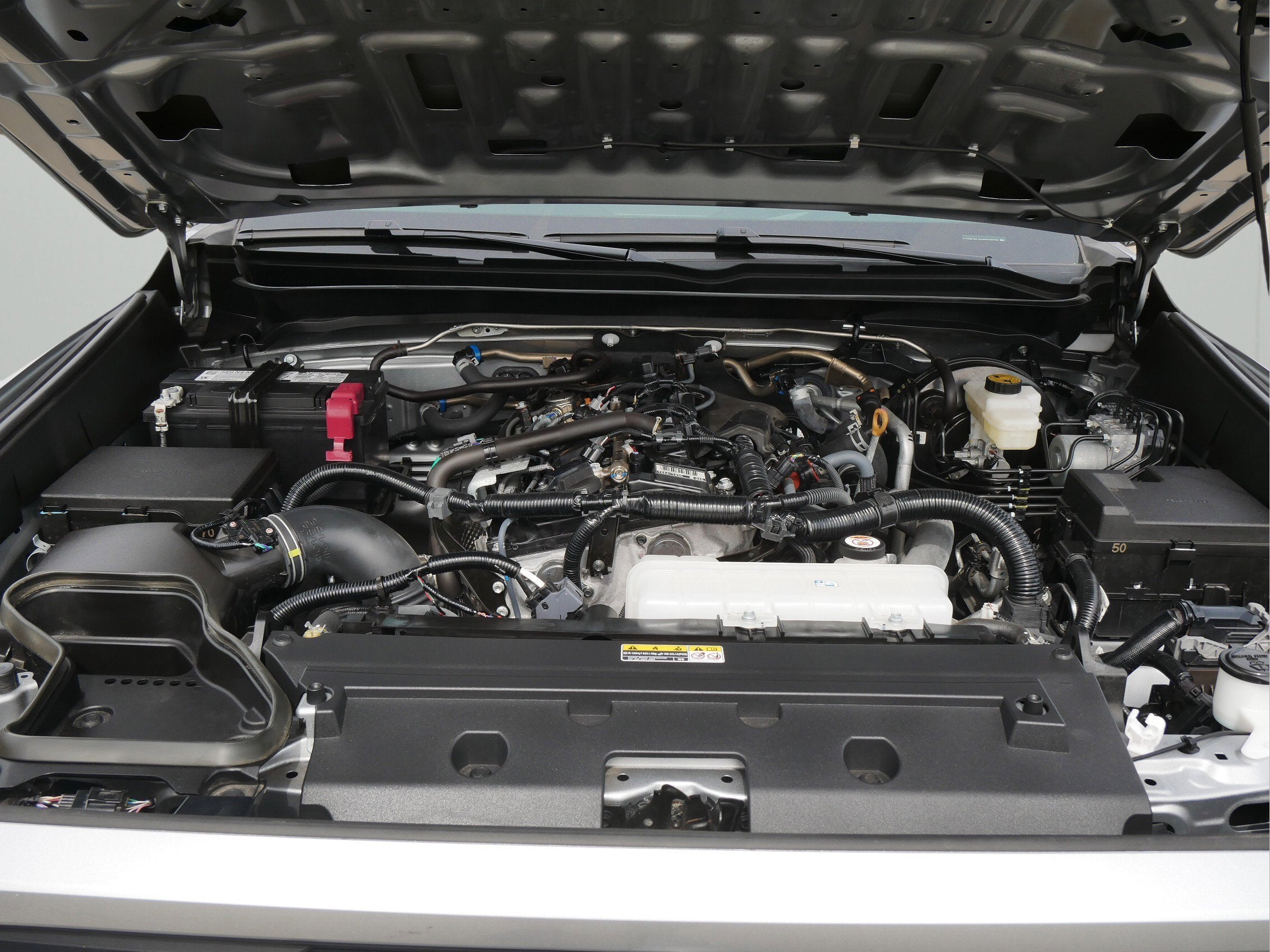 2025 Toyota Tacoma 4WD SR5