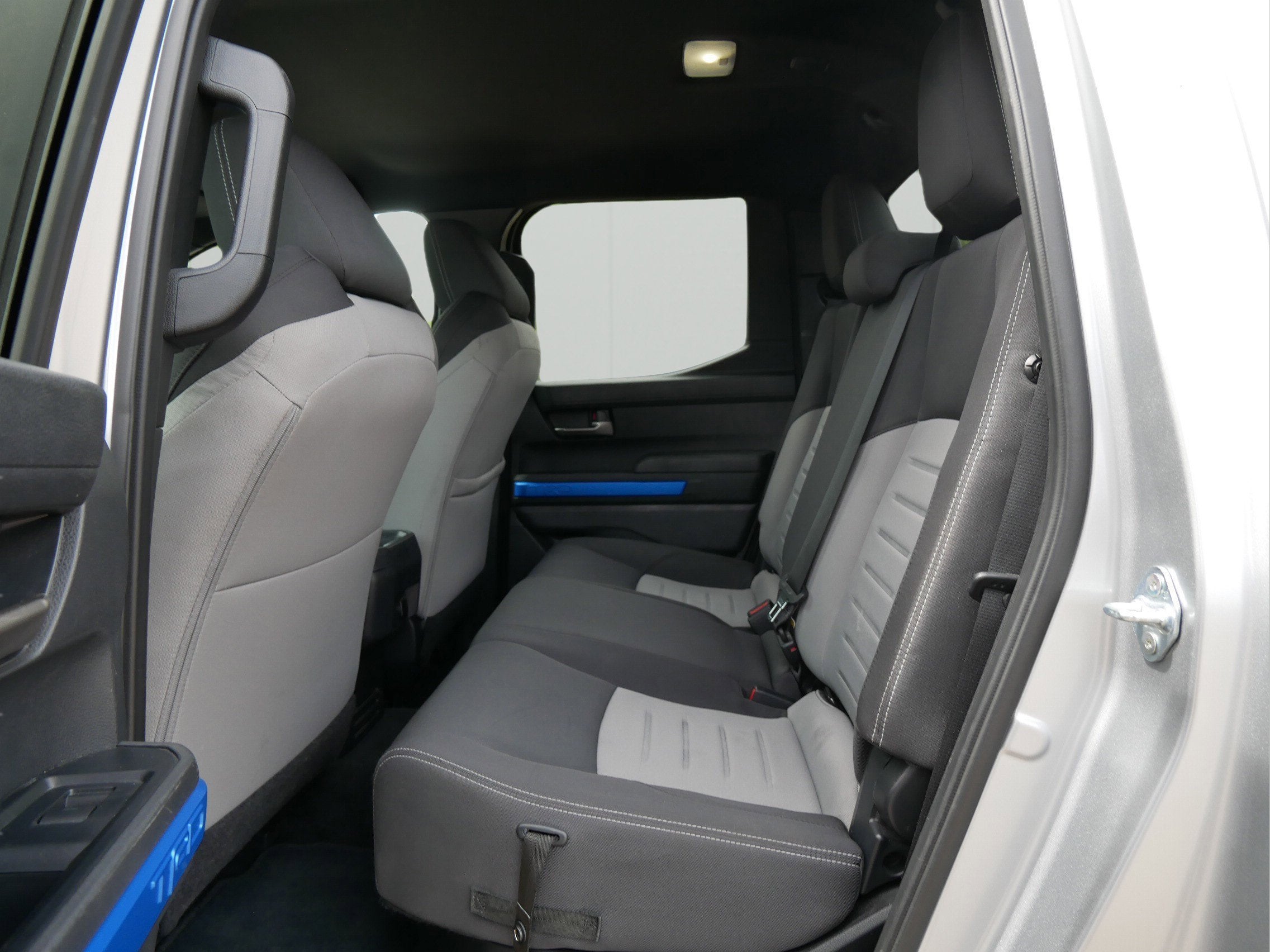 2025 Toyota Tacoma 4WD SR5