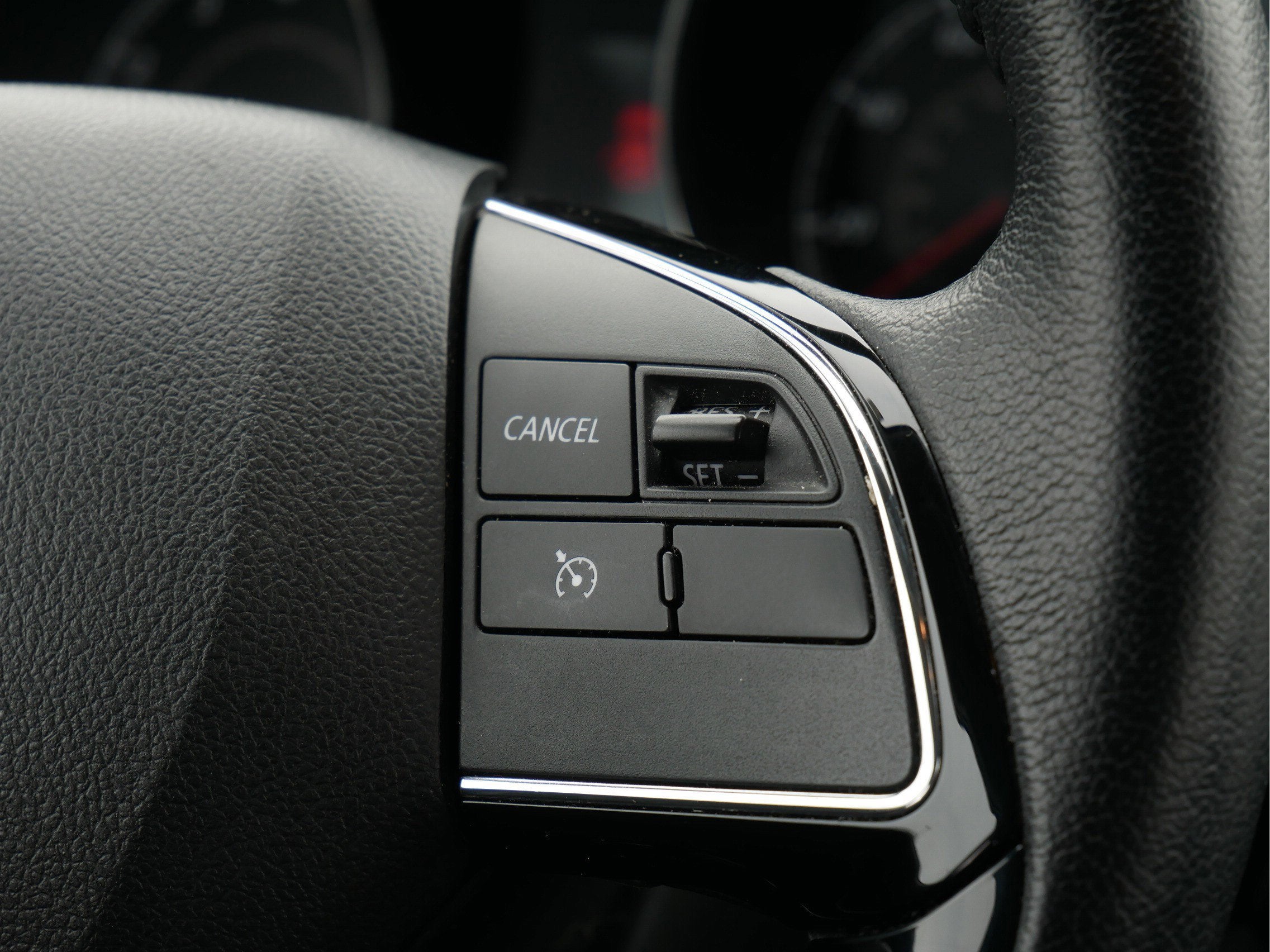 2024 Mitsubishi Outlander Sport SE