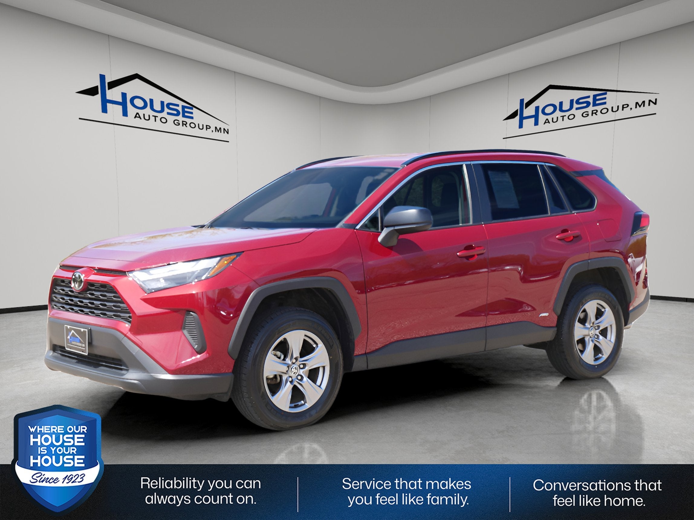 Used 2025 Toyota RAV4 LE with VIN JTMLWRFV4SD313535 for sale in Red Wing, Minnesota