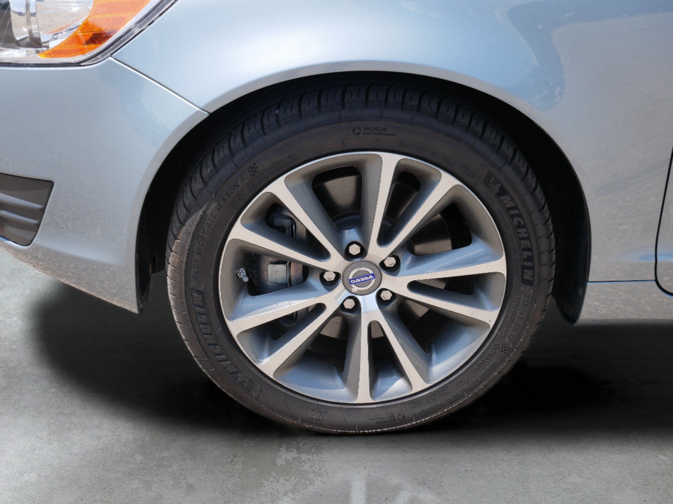 2012 Volvo C70 T5
