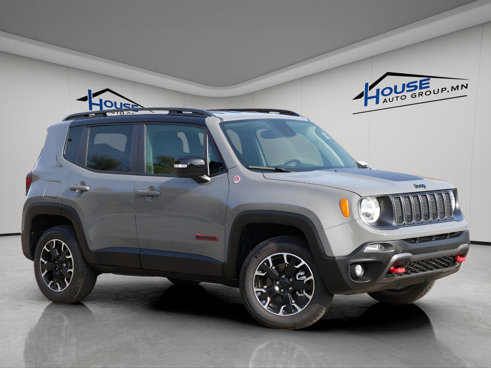 2023 Jeep Renegade Trailhawk