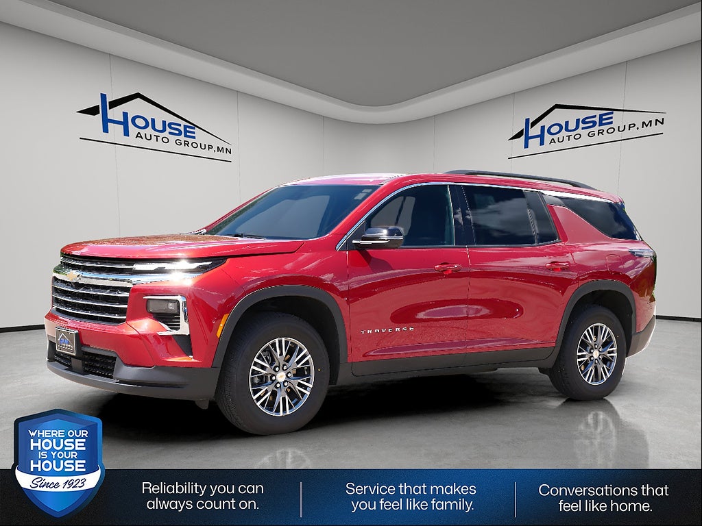 2025 Chevrolet Traverse LT