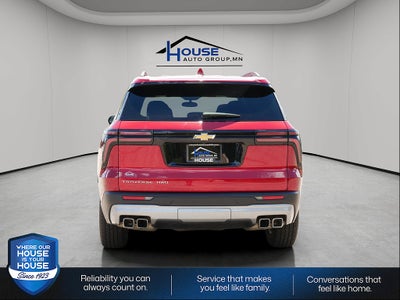 2025 Chevrolet Traverse LT